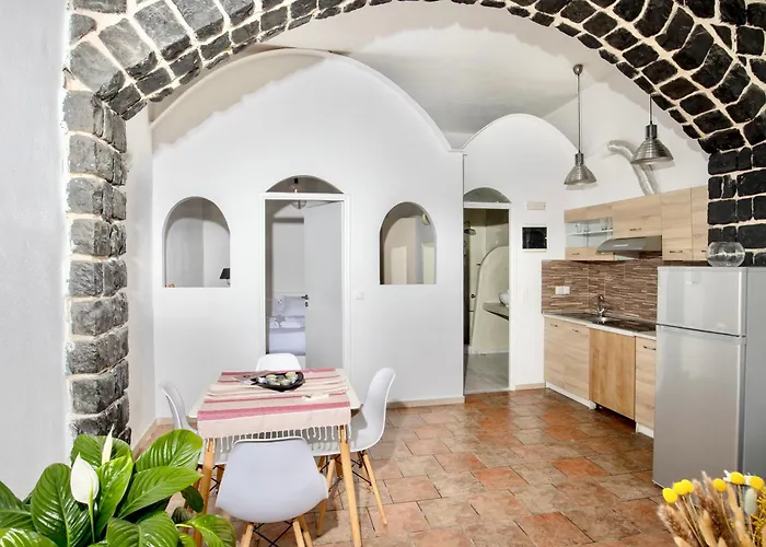 Dawn Santorini * Vourvoúlos