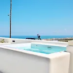 Dawn Santorini Villa Vourvoulos